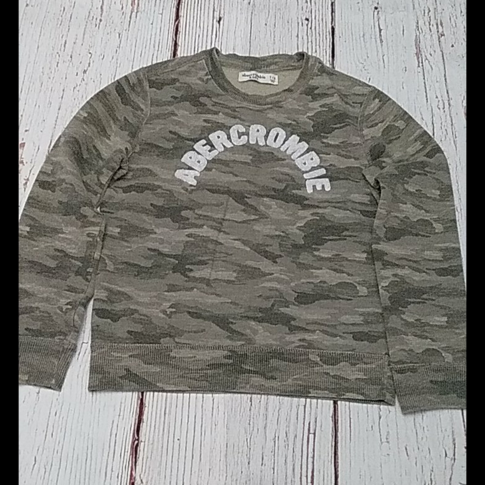Camo Sweatshirt